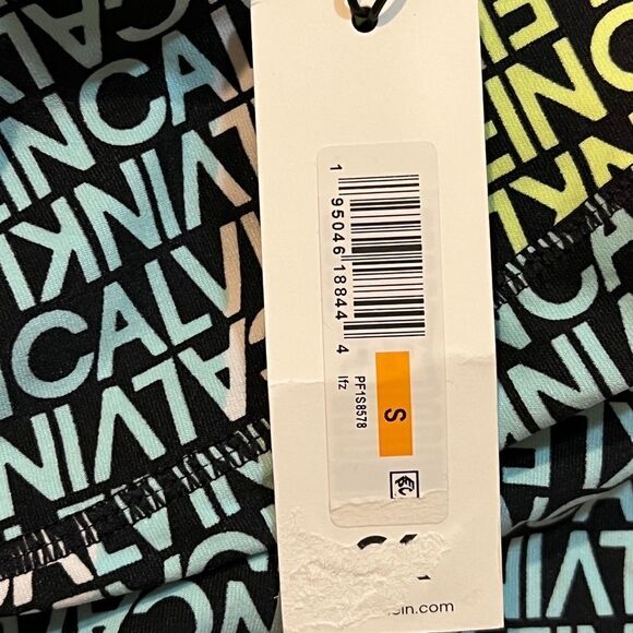 Calvin Klein Performance Black Logo Printed High Waist Bike Shorts Small NWT - Picture 5 of 6